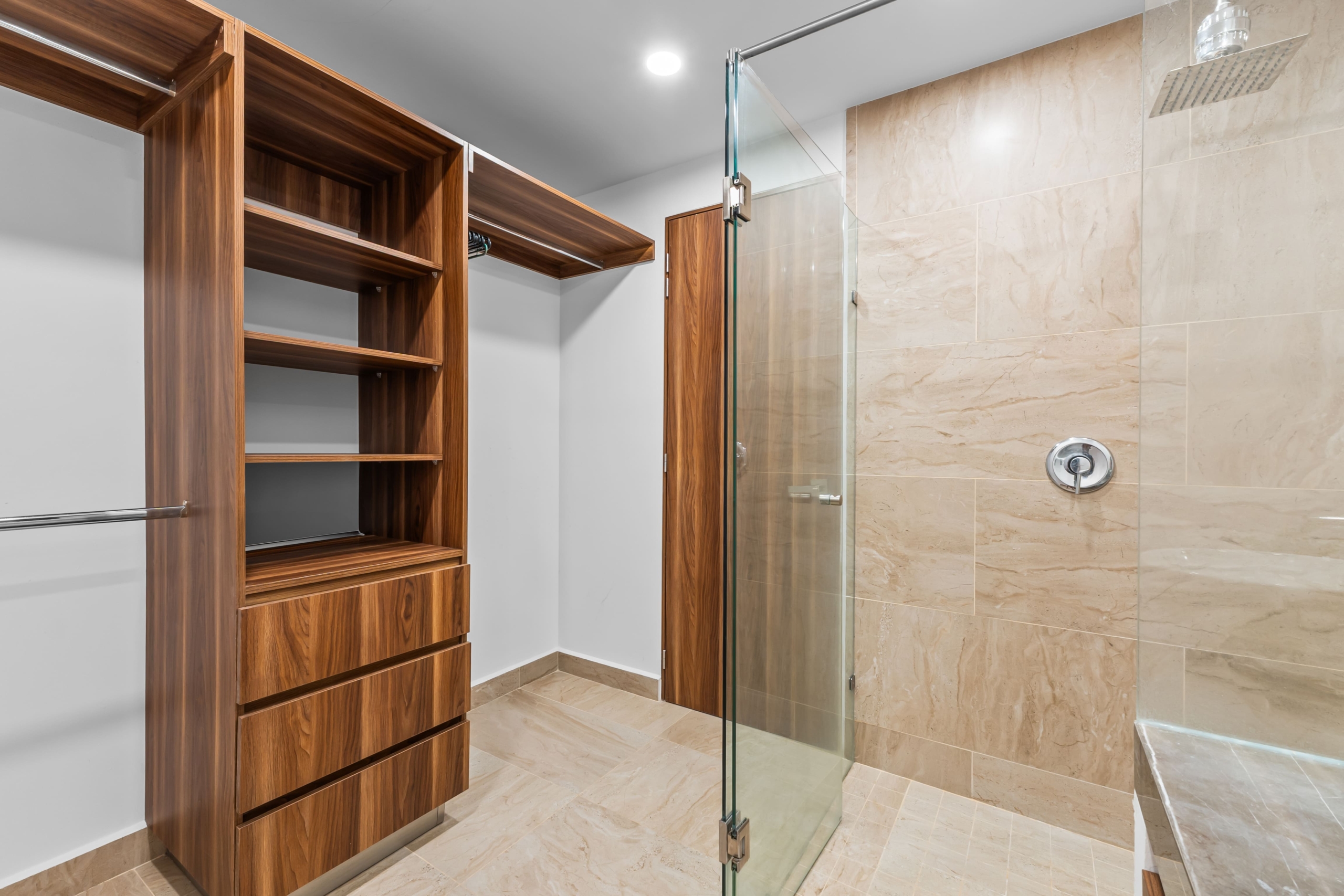 DSC05639 Iyari Residencial 402